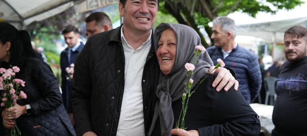 Başkan Kaya Hemşerilerini Bayramlaşmaya Bekliyor