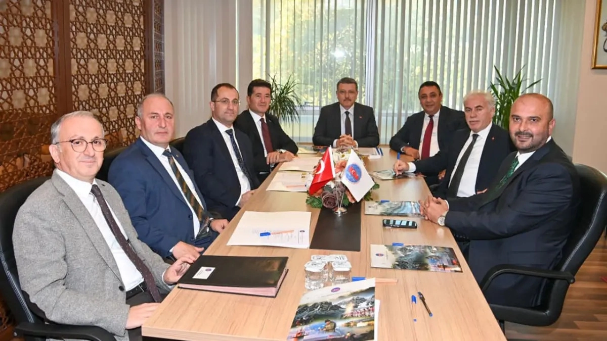 Doğu Karadeniz Belediyeleri Toplandı