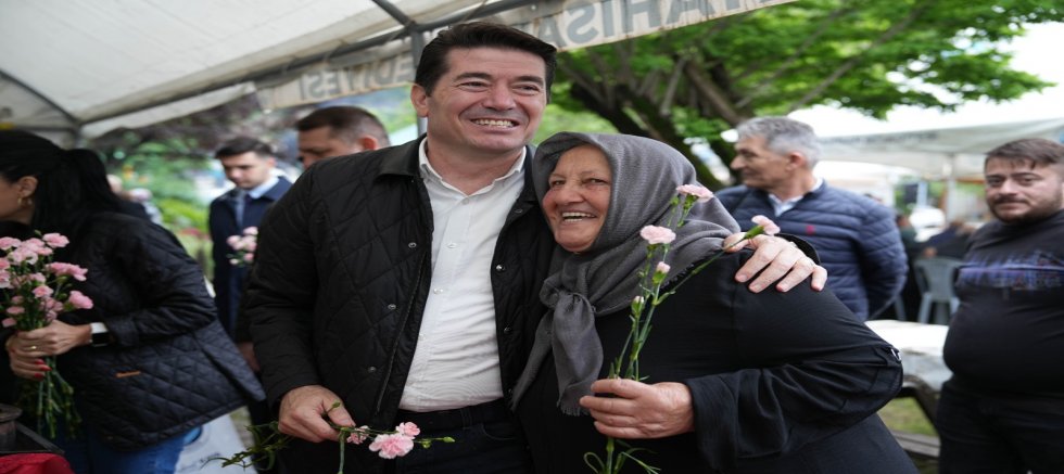 Başkan Kaya Hemşerilerini Bayramlaşmaya Bekliyor