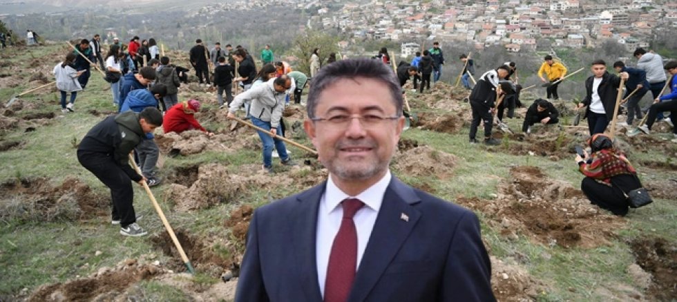 Her Yıl 500 Milyon Fidan Toprakla Buluşuyor!