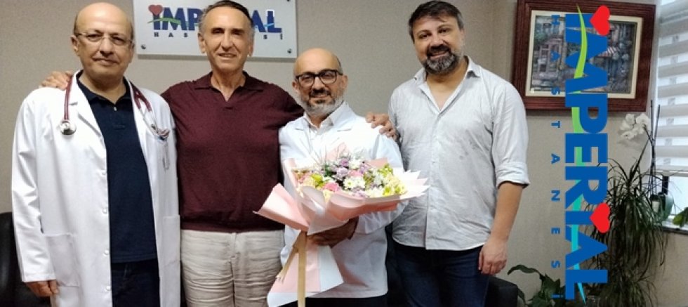 İmperial Hastanesi’nde bayrak değişimi
