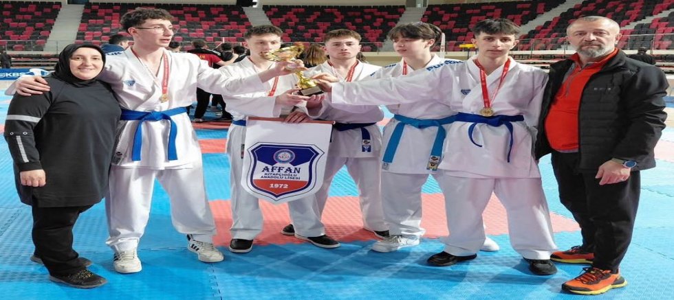 Şampiyon Takım Geldi!