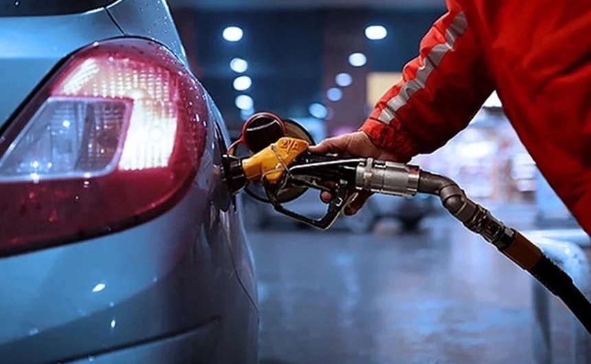 Savaş pompayı vuruyor: Motorine 7,67 TL zam beklentisi